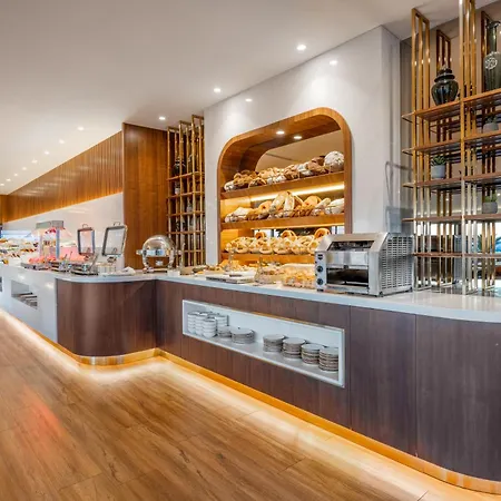 메리트 레프코사 호텔&카지노 5*