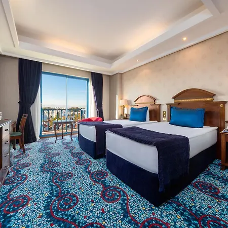 메리트 레프코사 호텔&카지노