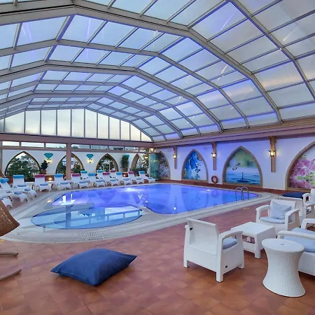 메리트 레프코사 호텔&카지노 5* 니코시아