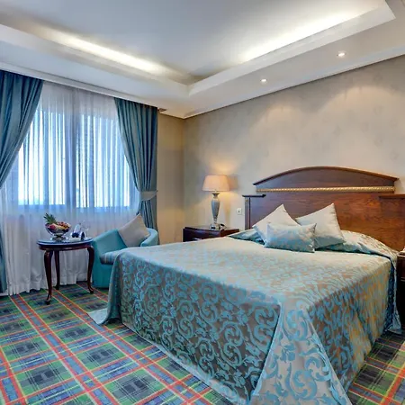 Merit & Casino Szálloda 5*