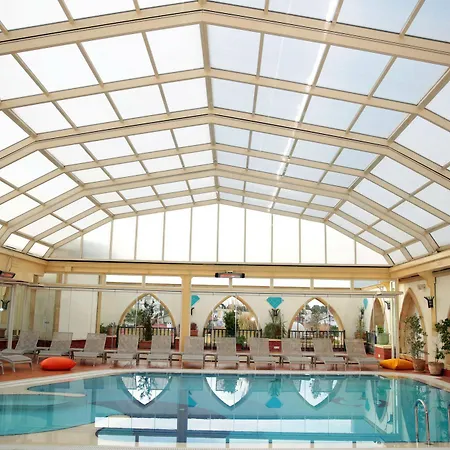 Merit & Casino Отель 5*