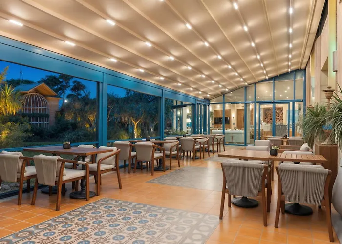 Merit & Casino Ξενοδοχείο 5*